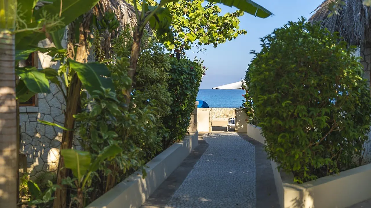 The Spa Retreat Boutique Hotel 内格里尔