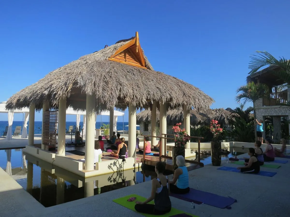 The Spa Retreat Boutique Hotel 内格里尔